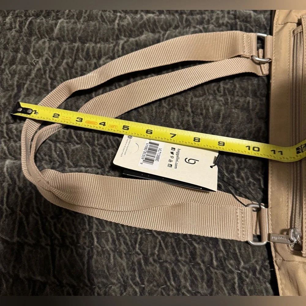 NWT Baggallini Village Tote Beige & Silver Hardware Bag Large Purse Handbag